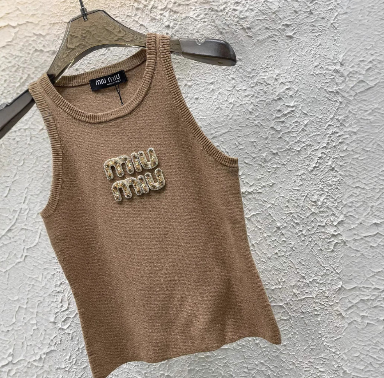 MIU GOLDEN LETTERS TANK TOP