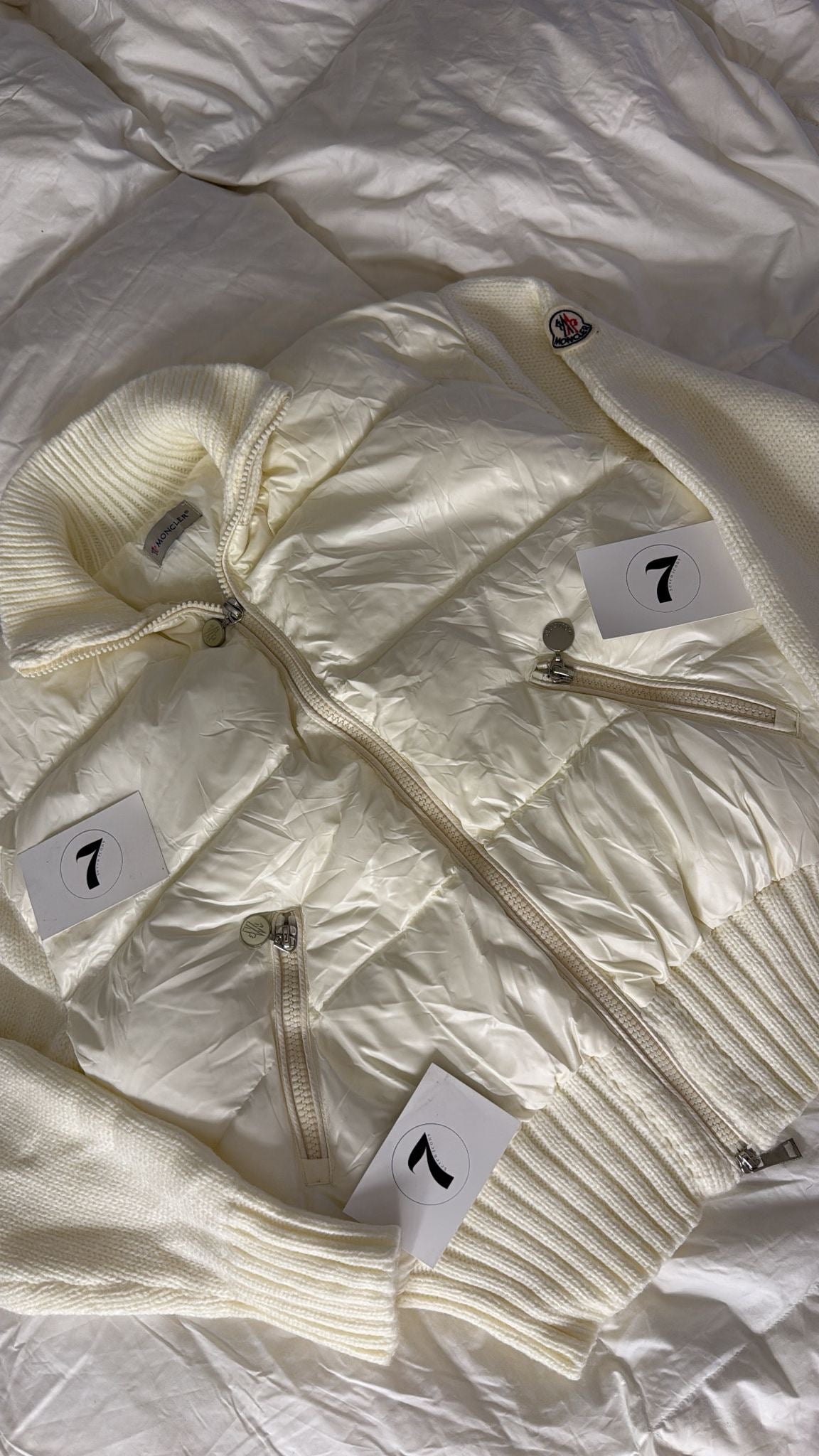 M WHITE FALL JACKET