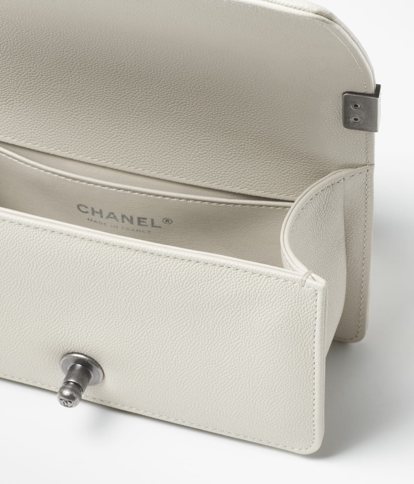PETIT SAC BOY CHANEL