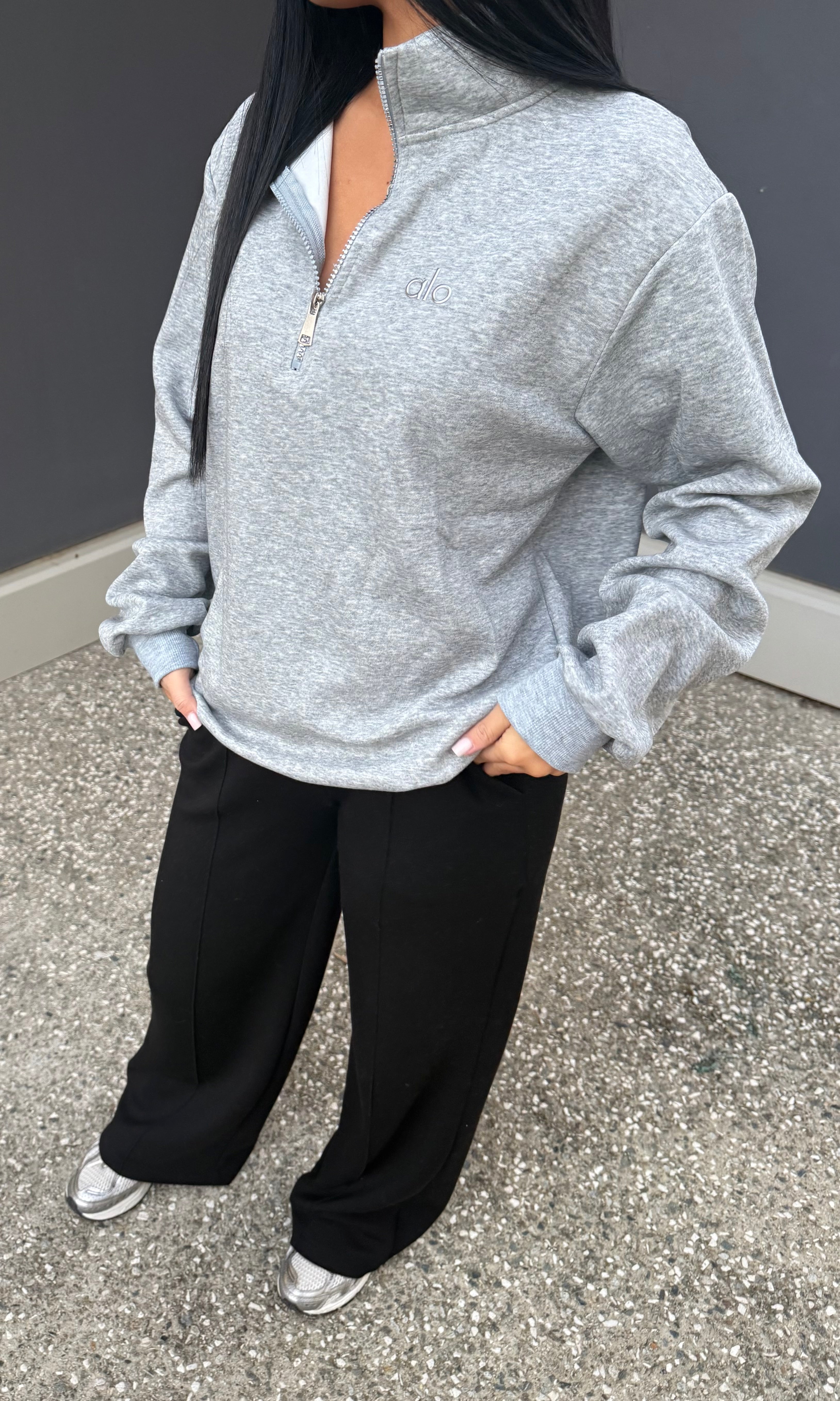 PULL ZIPPÉ GRIS
