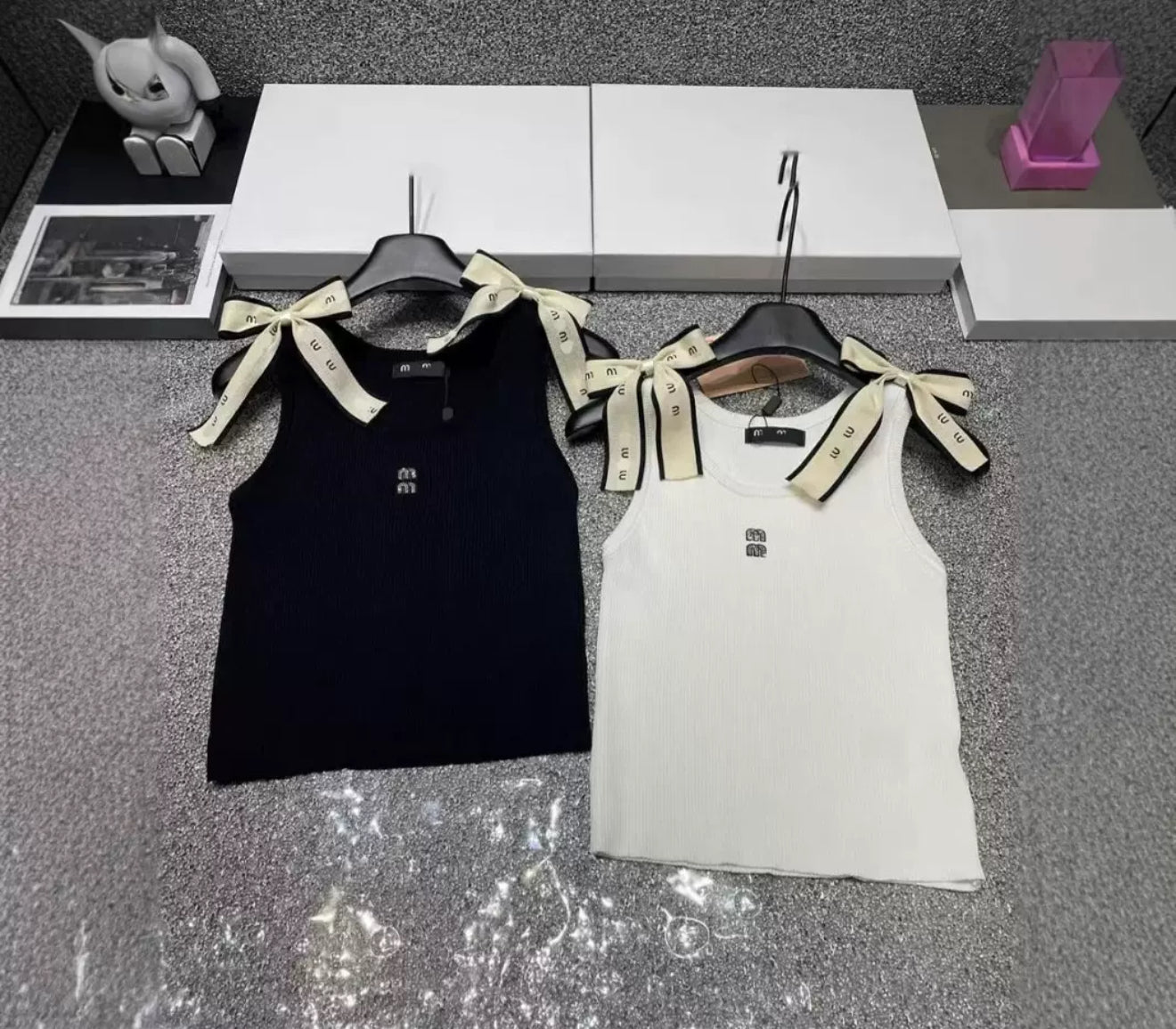 MIU TOP BOWS