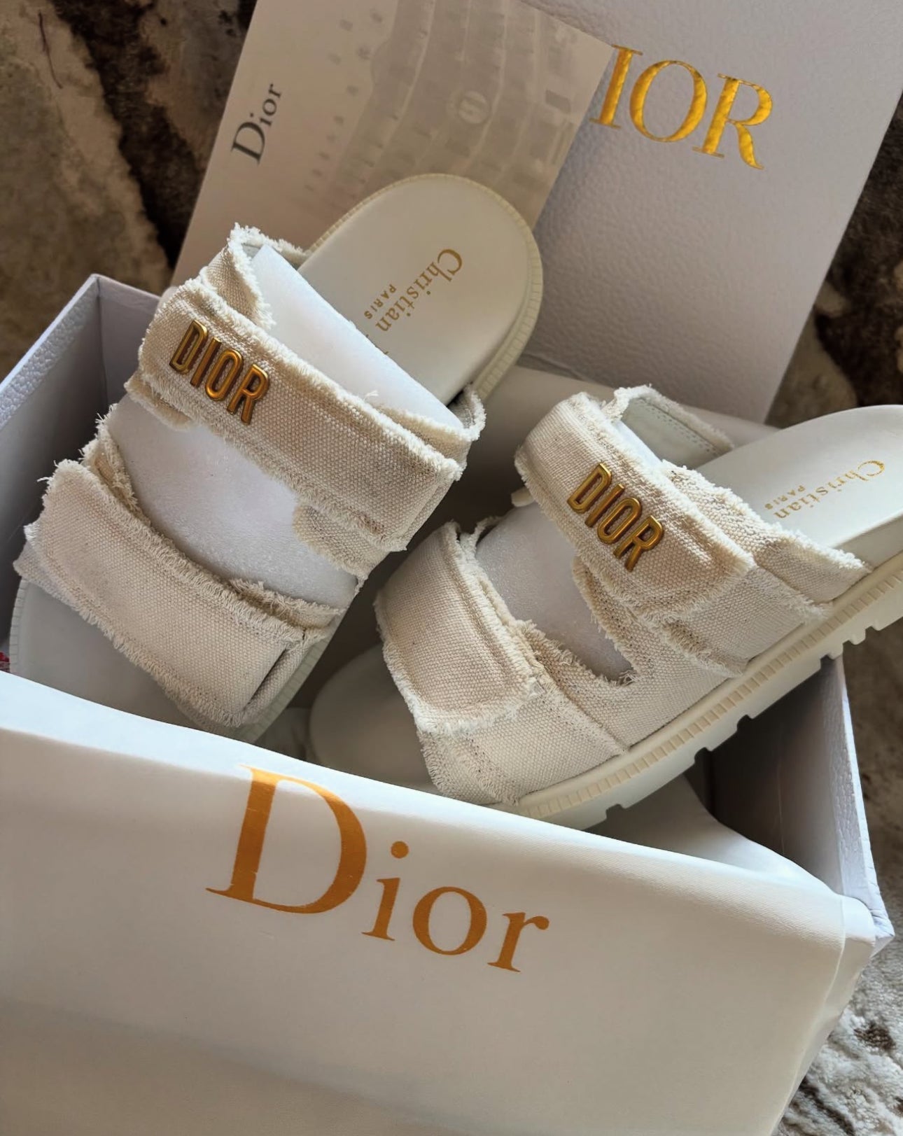 CD sandals white