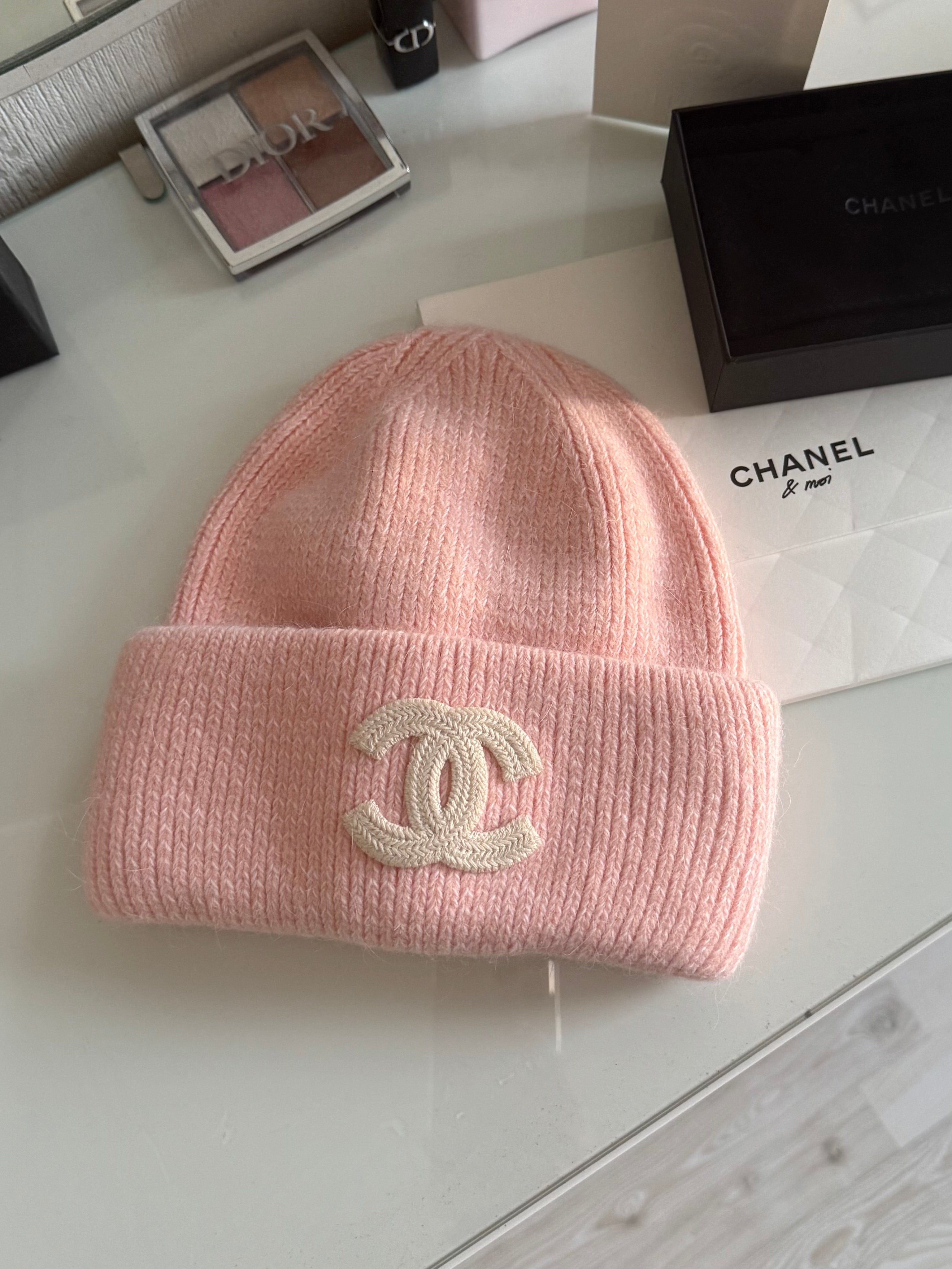 BONNET ROSE