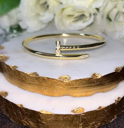 C bracelet thick