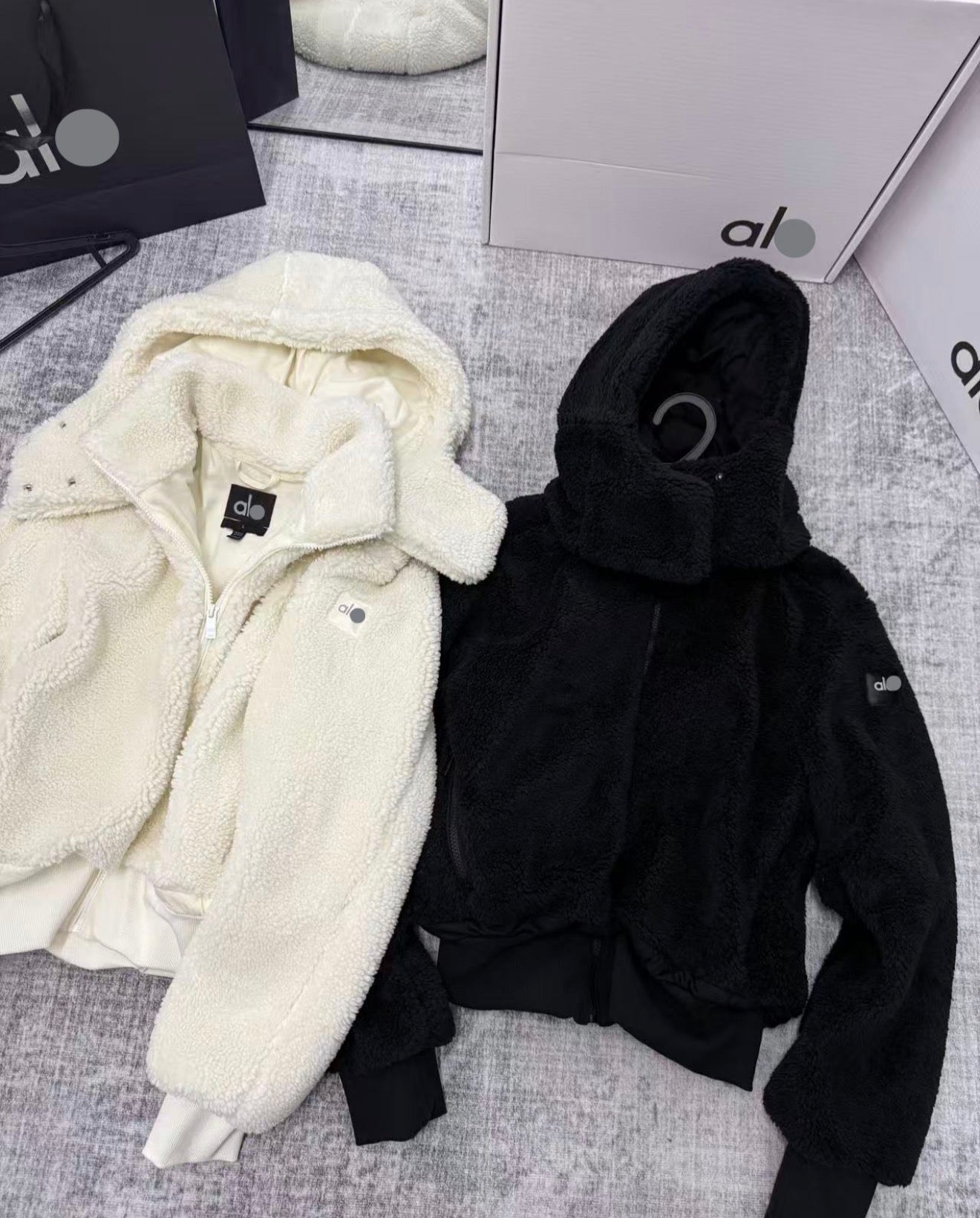 A TEDDY JACKET