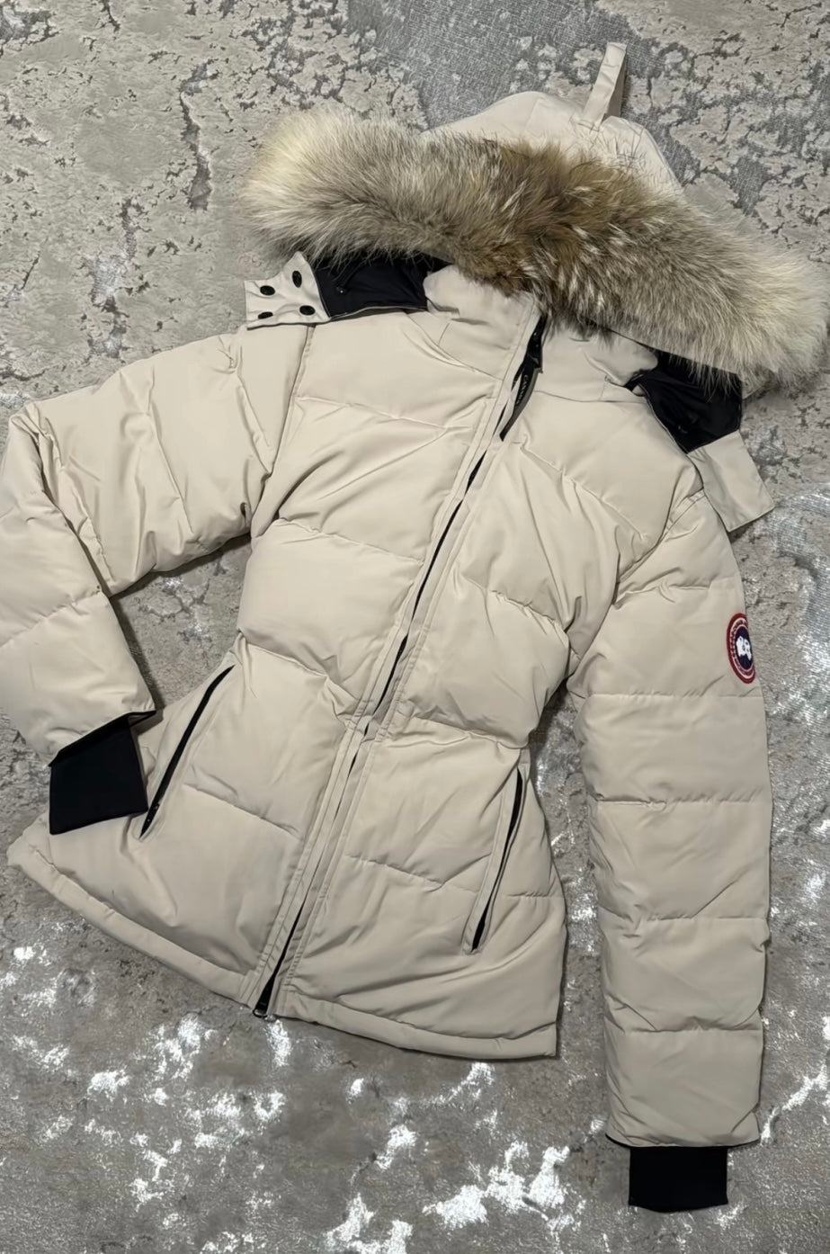 CG SNATCHABLE COAT BEIGE
