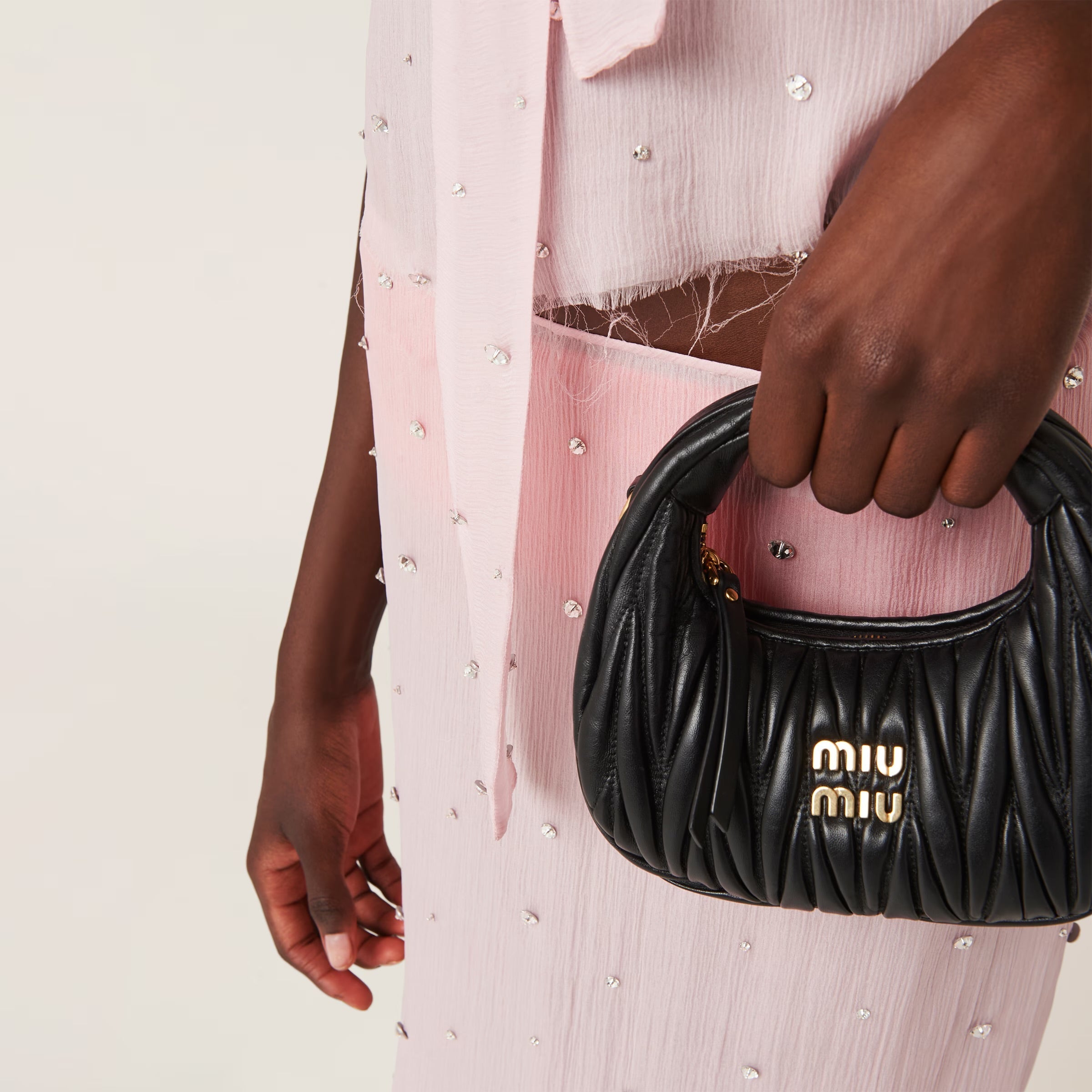 Mini sac hobo Wander en nappa matelassé